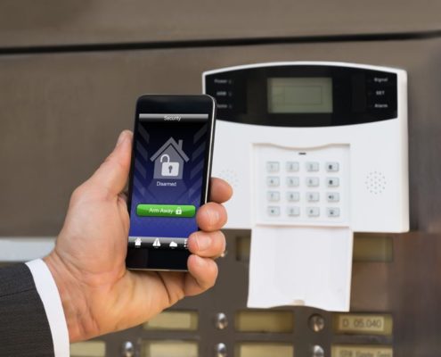 Alarmas electrónicas que se controlan con el teléfono celular